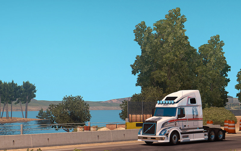 Volvo VNL 670 for ATS